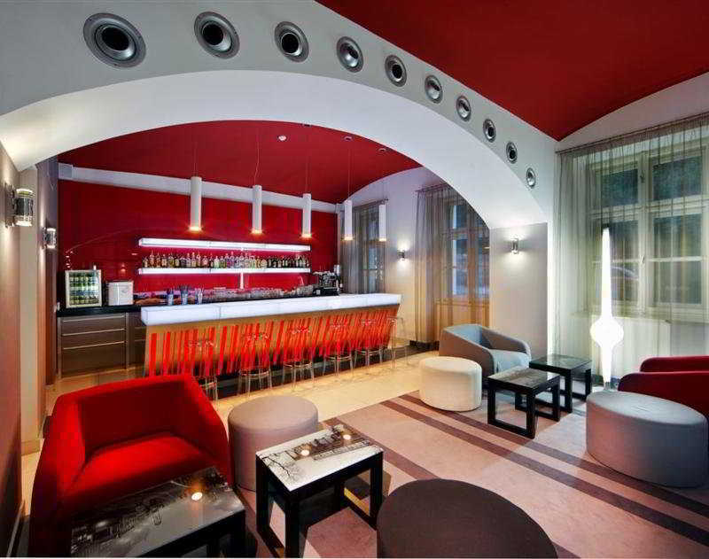 Red & Blue Design Hotel Prague Ngoại thất bức ảnh